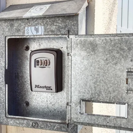 Esprit Bd & Confort A - Comme A La Maison アパート *